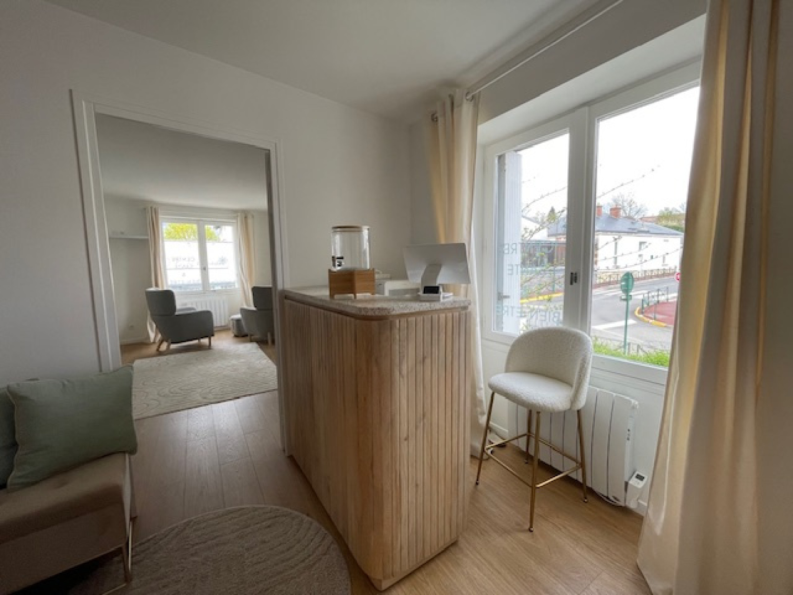 Image_1, Local commercial, Orgeval, ref :MMLCO710004120